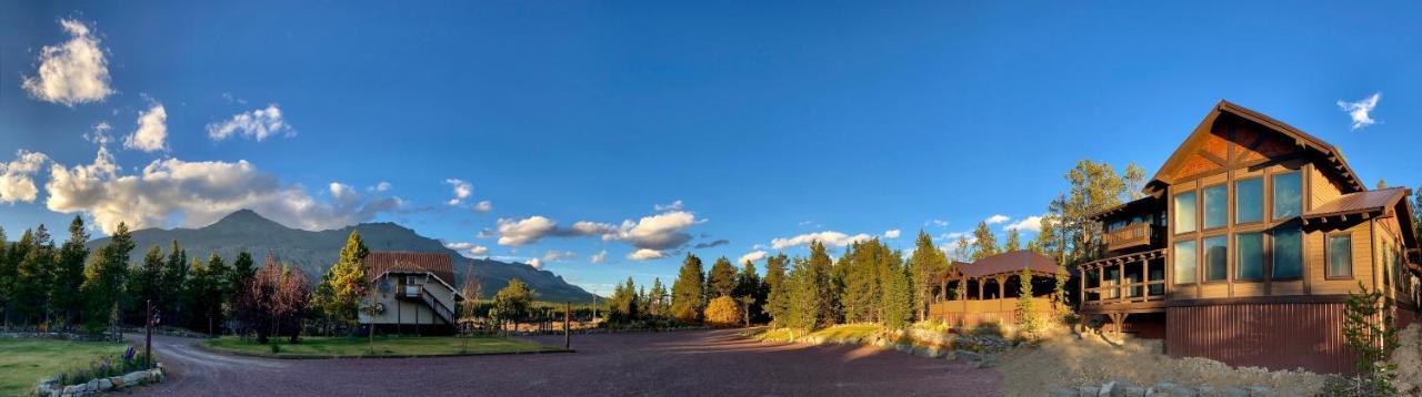 Summit Mountain Lodge And Steakhouse East Glacier Park Village Exterior photo